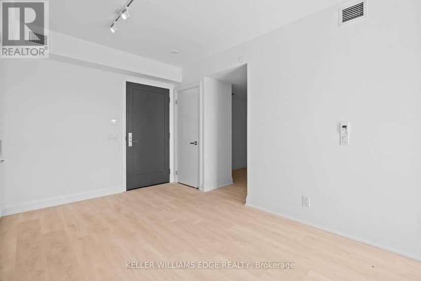 507 - 33 Frederick Todd Way, Toronto, photo 4