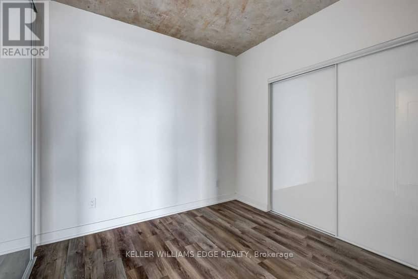 422 - 30 Baseball Place — photo 9 of 25