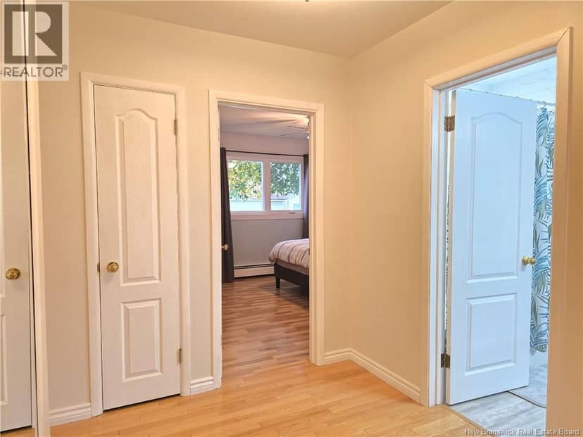 1211 Whelton — photo 21 of 40