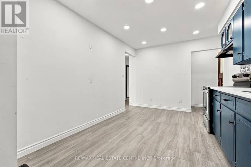 246 Hillcrest Road — photo 17 of 40