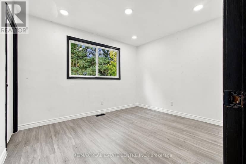 246 Hillcrest Road — photo 22 of 40