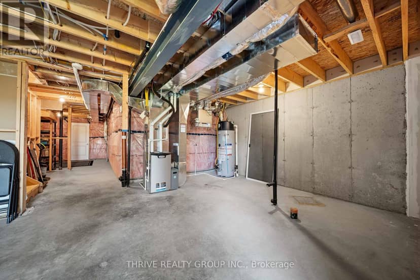 1760 Finley Crescent — photo 31 of 40
