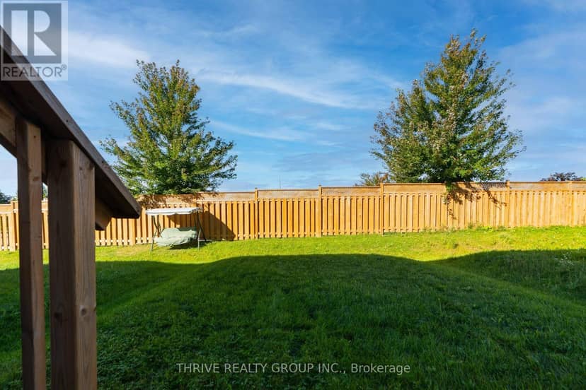 1760 Finley Crescent — photo 38 of 40