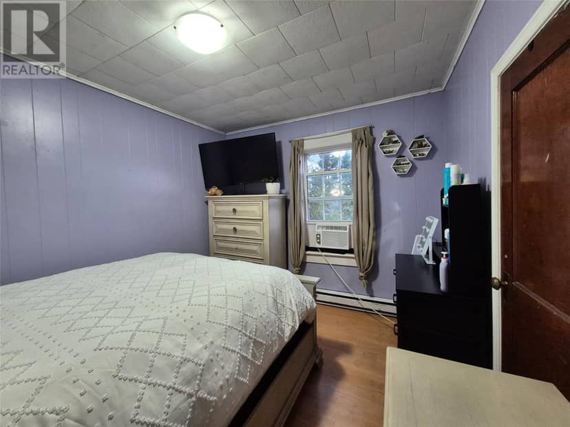 1 Osmond Place — photo 26 of 39