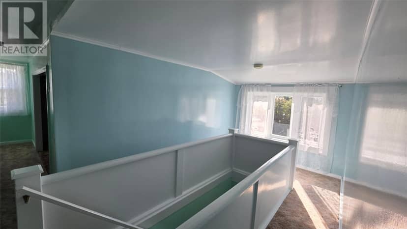 143 Bayview Street — photo 32 of 36