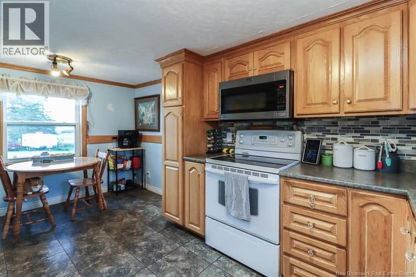6718 Route 111 — photo 13 of 34
