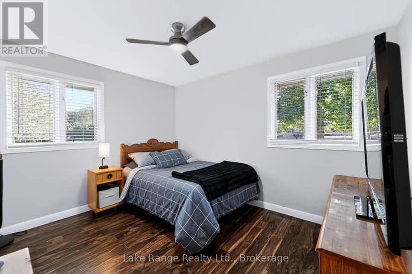 701 Maple Street — photo 11 of 22