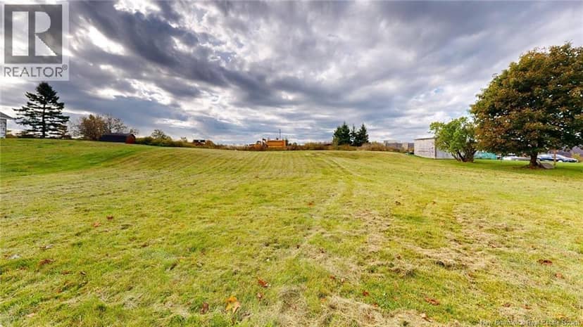 240 Loch Lomond Road — photo 32 of 39