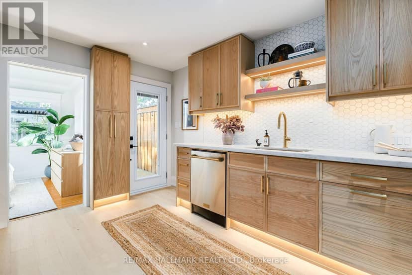 53 Haig Avenue — photo 9 of 25