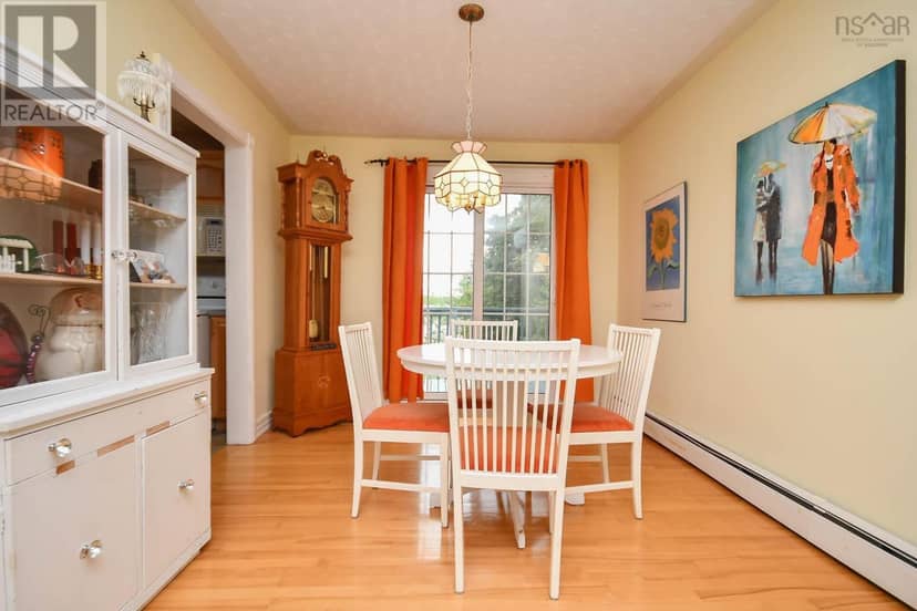 21 Sonia Drive — photo 17 of 40
