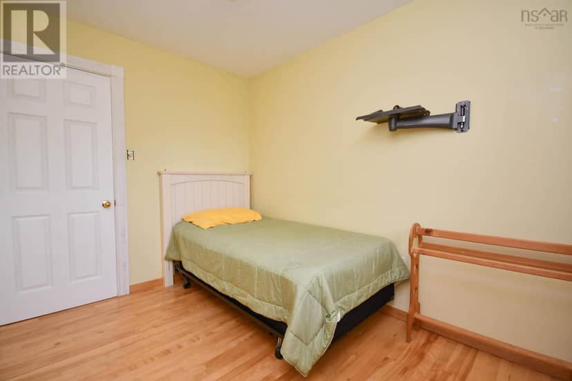 21 Sonia Drive — photo 24 of 40