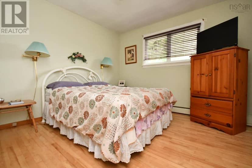 21 Sonia Drive — photo 20 of 40