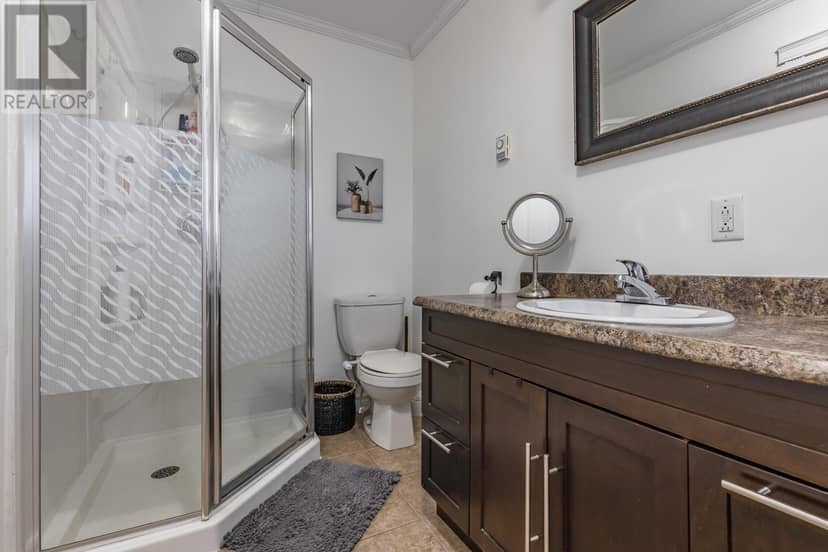 14 Warren Drive — photo 8 of 18