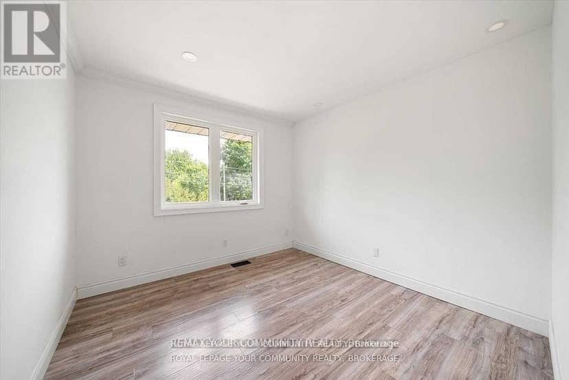 93 Westmount Drive S — photo 12 of 30