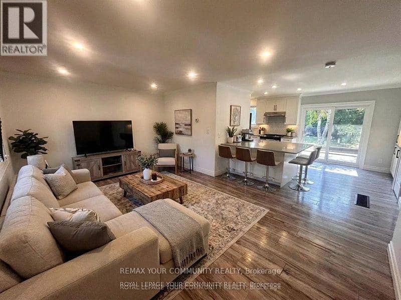 93 Westmount Drive S, Orillia, photo 2