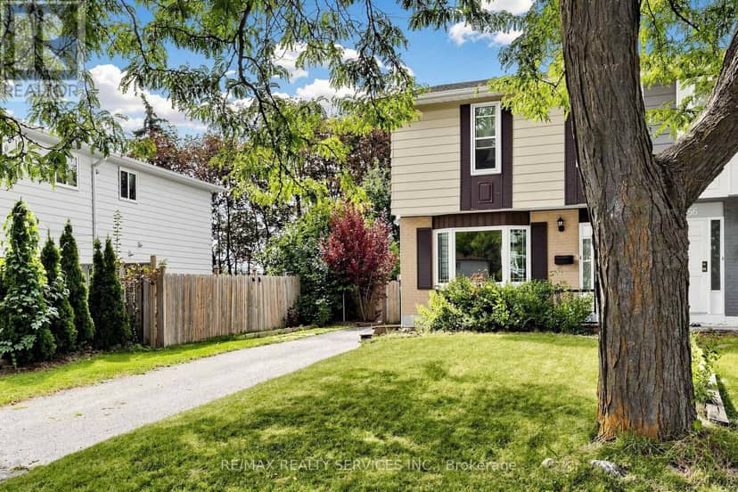 54 Griselda Crescent, Brampton, photo 2