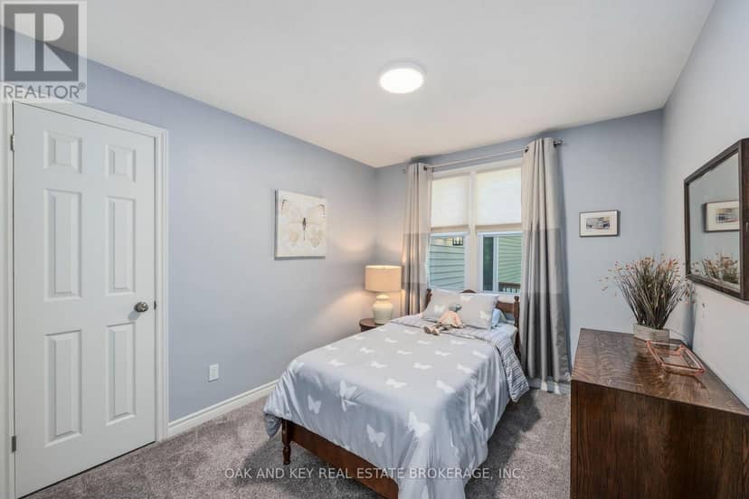 102 Crescent Avenue — photo 18 of 40