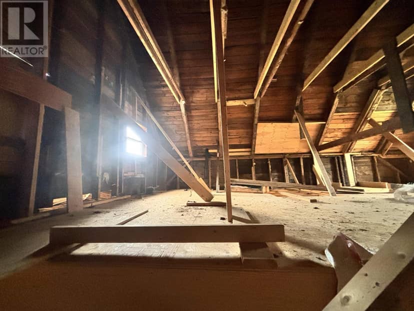 10 VICTORIA Street — photo 18 of 25