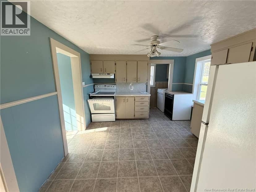 453 Melanson, Dieppe, photo 3