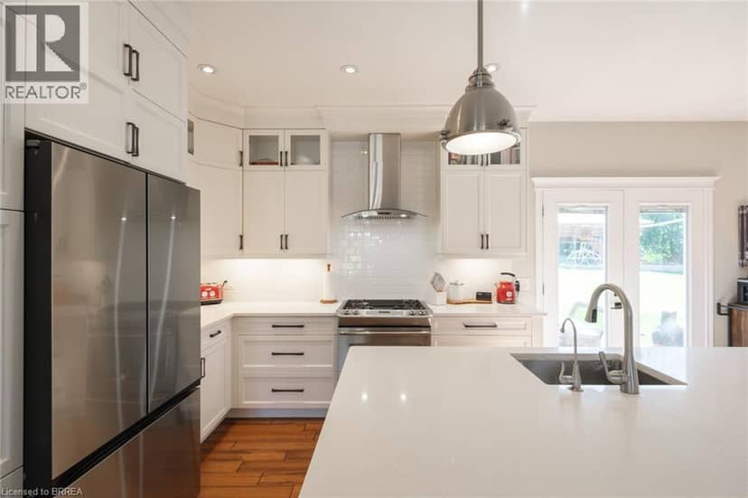 24 Wingrove Woods — photo 14 of 40