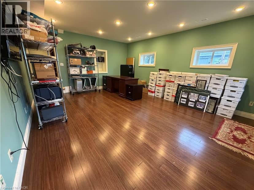 63 DUNEDIN Drive — photo 29 of 40