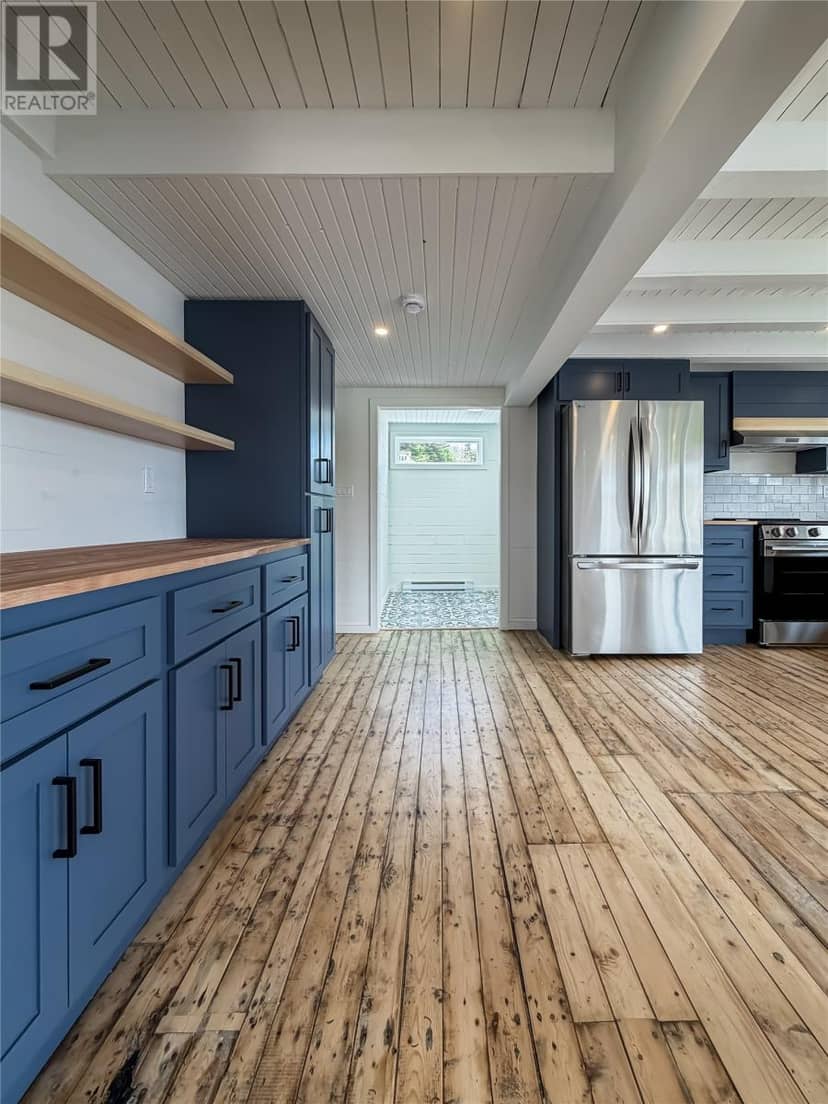 3 Parson's Point — photo 15 of 40