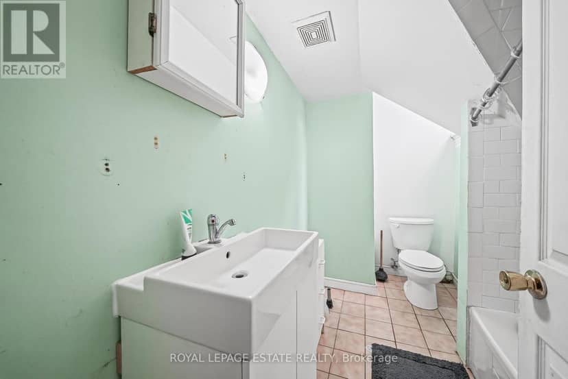 112 Baldwin Street — photo 30 of 40