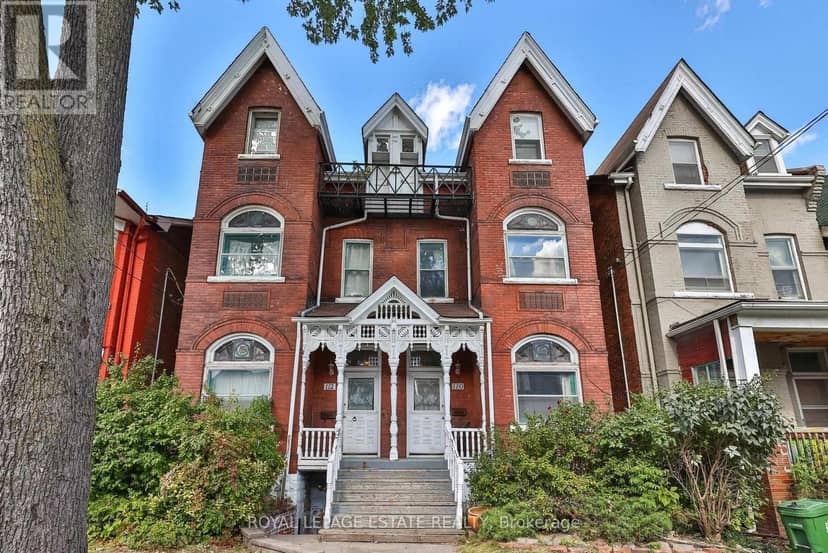 110-112 Baldwin Street — photo 1 of 40