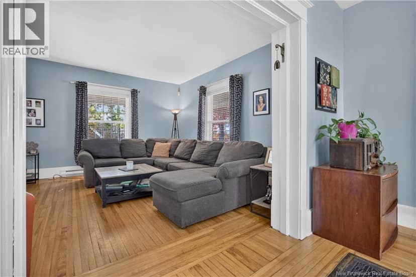 507 King George Hwy — photo 19 of 40