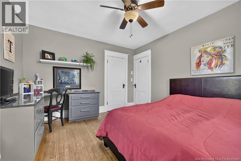507 King George Hwy — photo 31 of 40