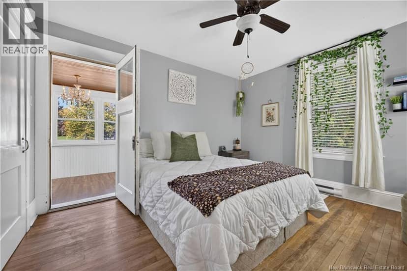 507 King George Hwy — photo 32 of 40