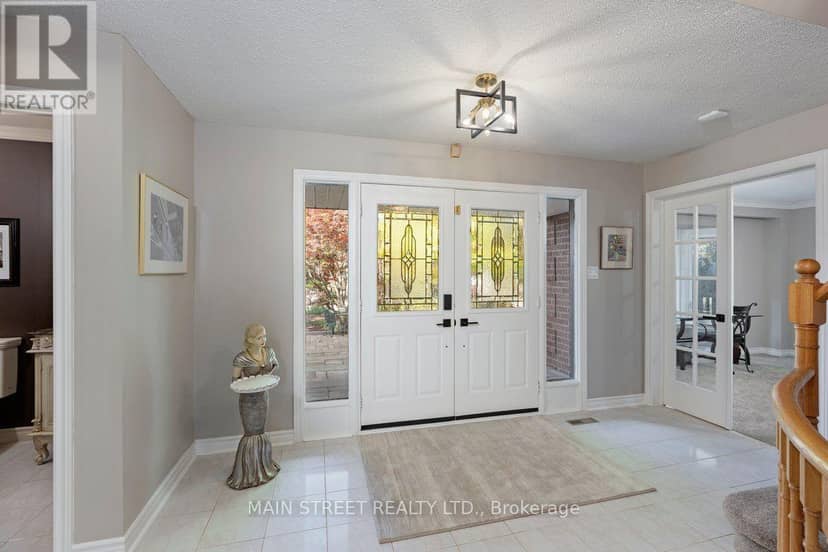22 McClenny Drive N, Aurora, photo 6