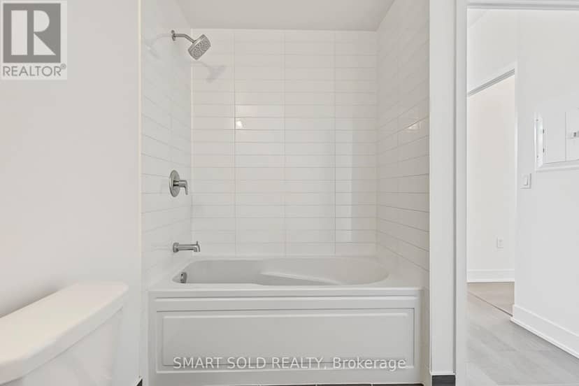 2313 - 30 Shore Breeze Drive — photo 10 of 34