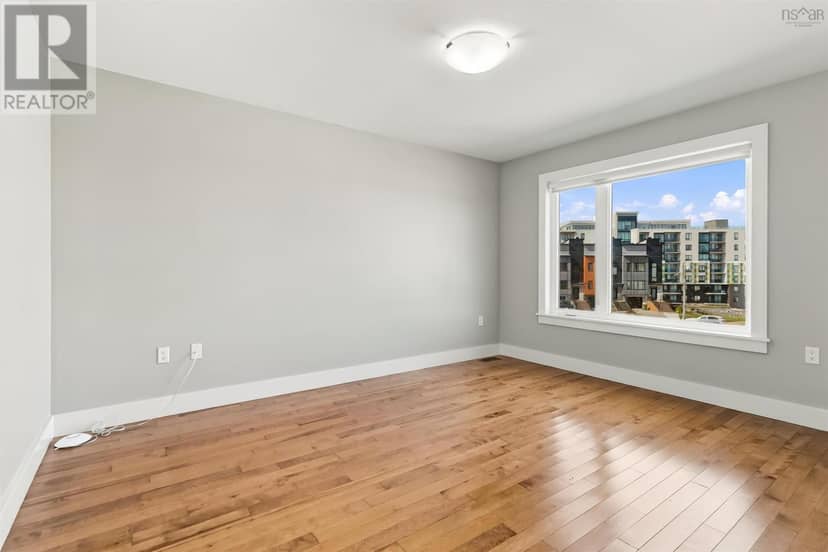 52 Eliza Ritchie Crescent — photo 36 of 40