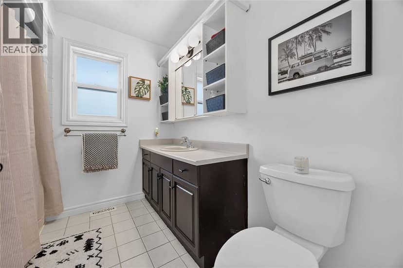 2468 Hamilton ROAD — photo 21 of 40