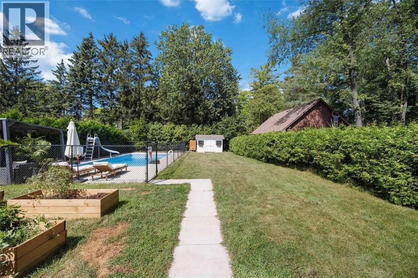 2468 Hamilton ROAD — photo 31 of 40