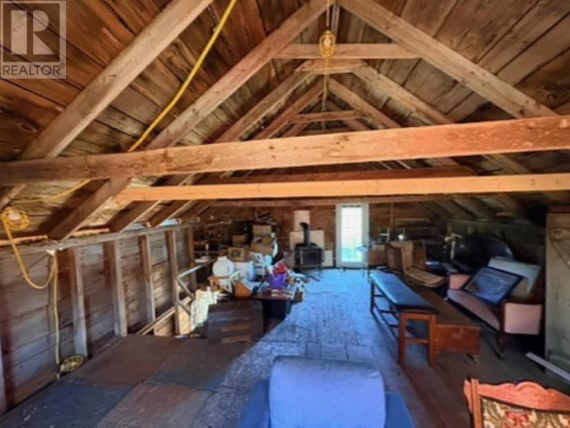 1615 Deep Hollow Road — photo 13 of 14