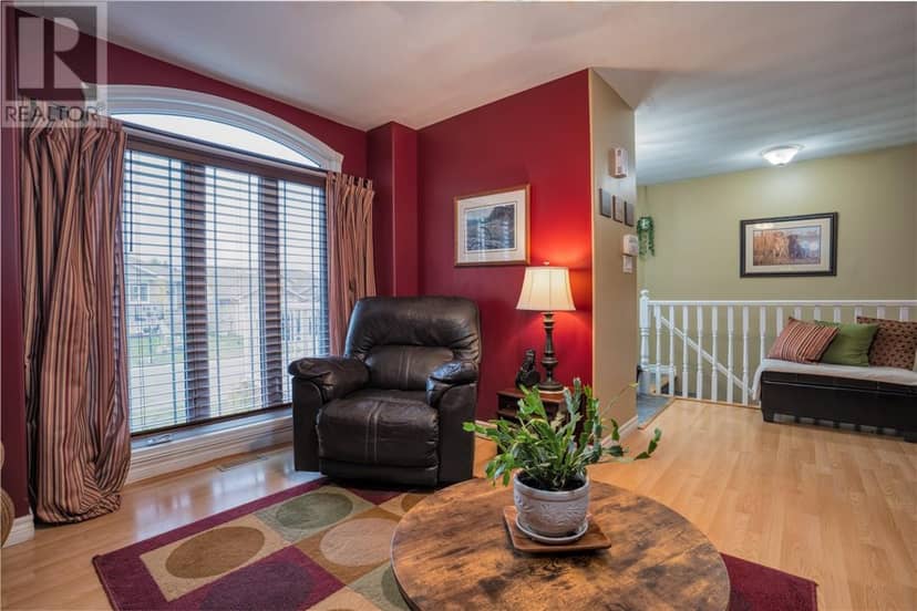 6 Ashgrove, Garson, photo 4