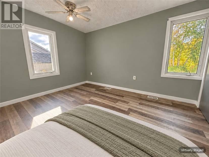 1581 Lakeshore Drive — photo 17 of 23
