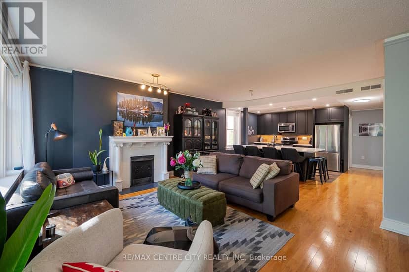 401 - 280 Queens Avenue S — photo 23 of 39