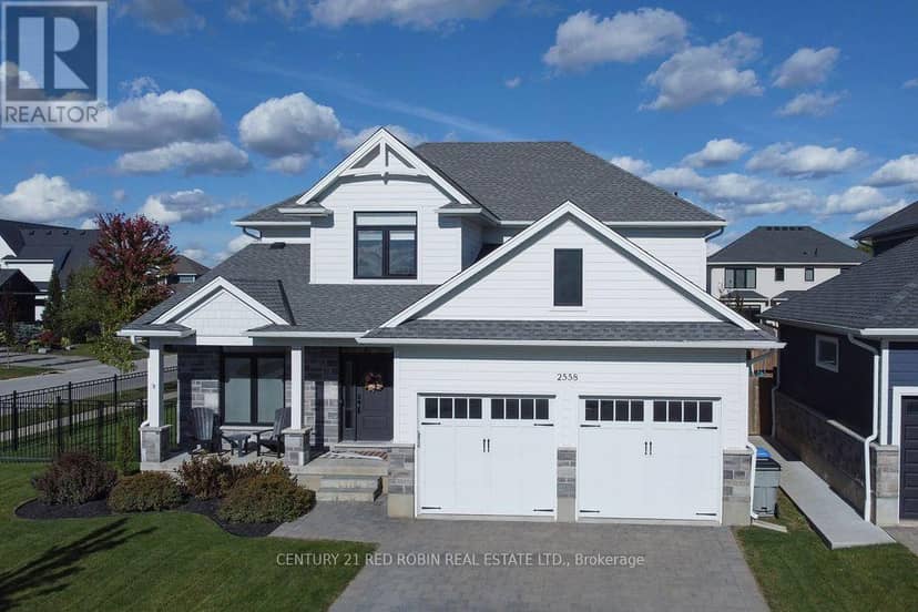 2558 Terry Fox Court, Strathroy-Caradoc