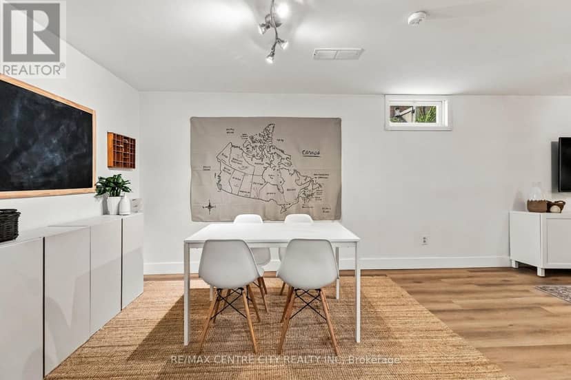 1362 Aldersbrook Road — photo 35 of 40