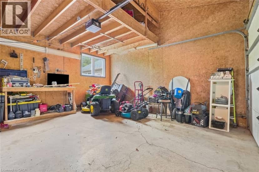 430 WINNIETT Street — photo 38 of 40