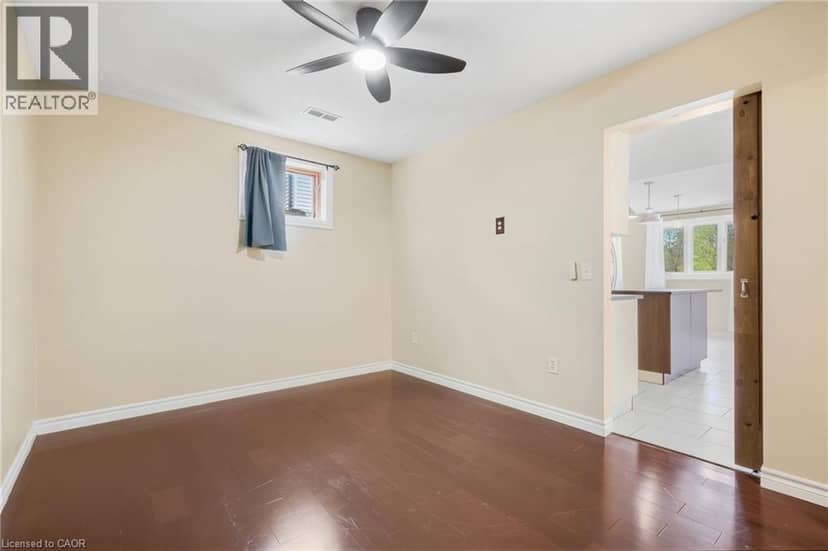 430 WINNIETT Street — photo 23 of 40