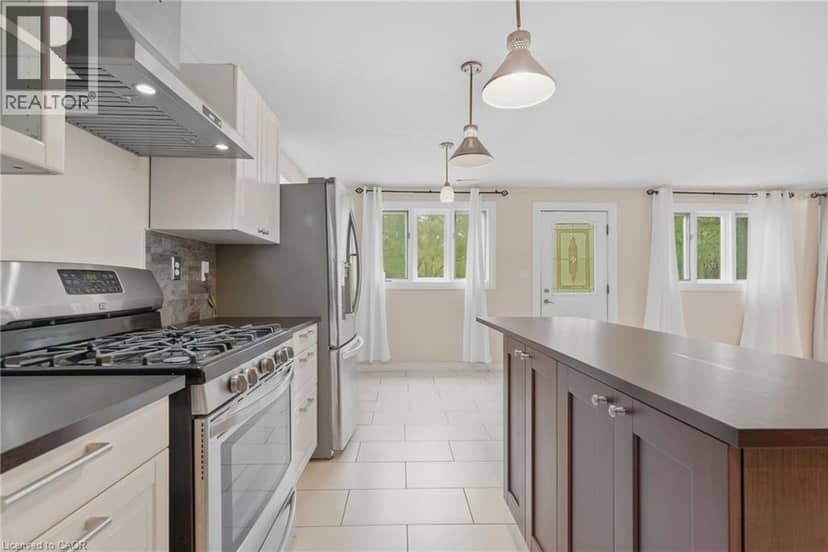 430 WINNIETT Street — photo 29 of 40