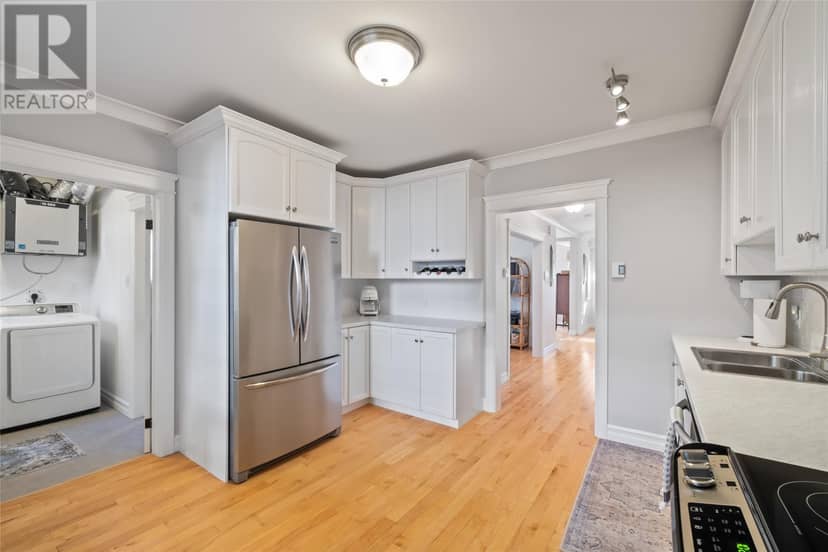 90 Cabot Street — photo 13 of 40