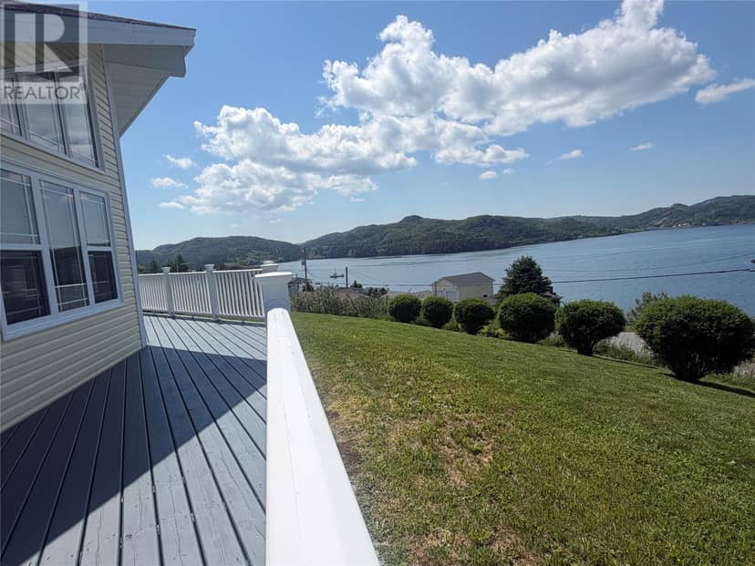 3 Burin Bay Crescent — photo 11 of 40