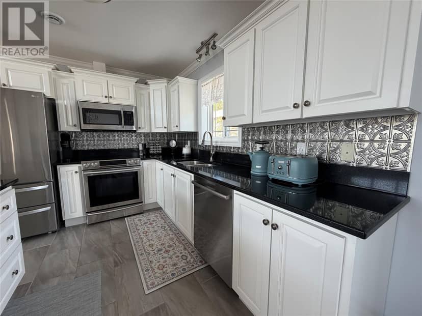 3 Burin Bay Crescent — photo 21 of 40