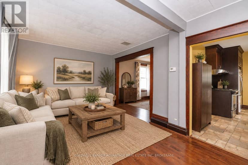315 Aqueduct Street, Welland, photo 5