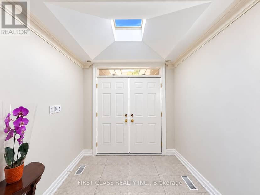 54 Magpie Crescent, Toronto, photo 3